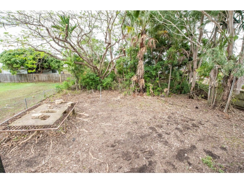 10 Lachlan Street, Mount Pleasant QLD 4740