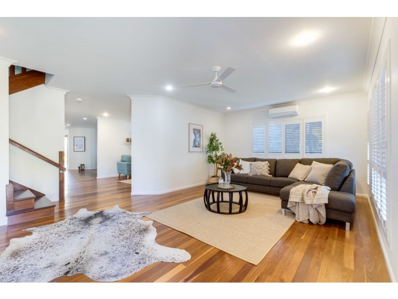 17 Turtle Place, Blacks Beach QLD 4740
