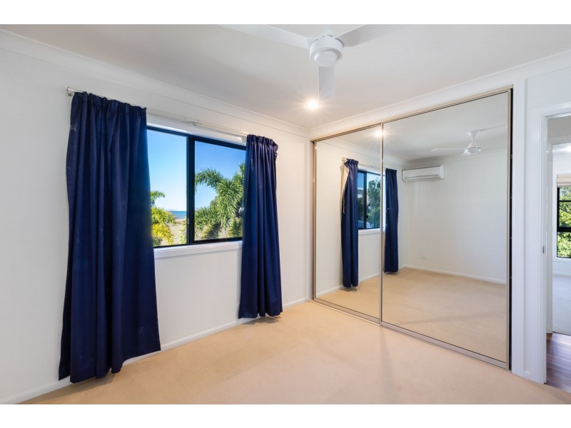 17 Turtle Place, Blacks Beach QLD 4740