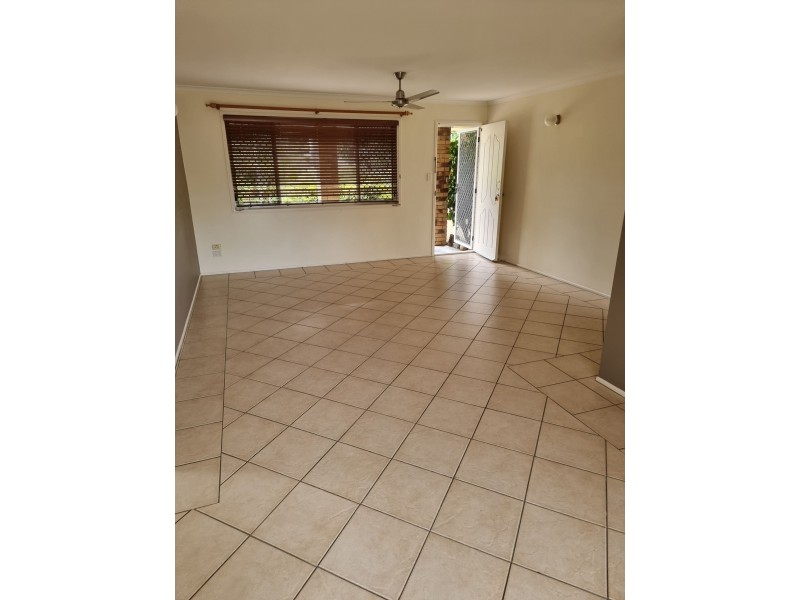6 Nilsson Court, Bucasia QLD 4750