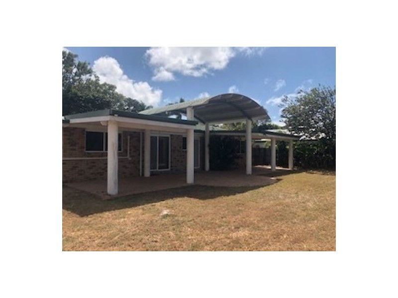 6 Nilsson Court, Bucasia QLD 4750