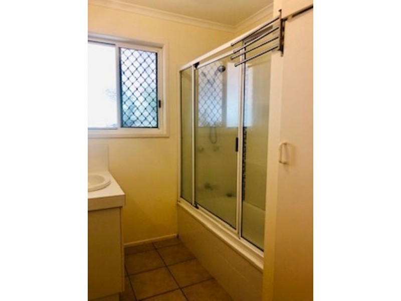 6 Nilsson Court, Bucasia QLD 4750