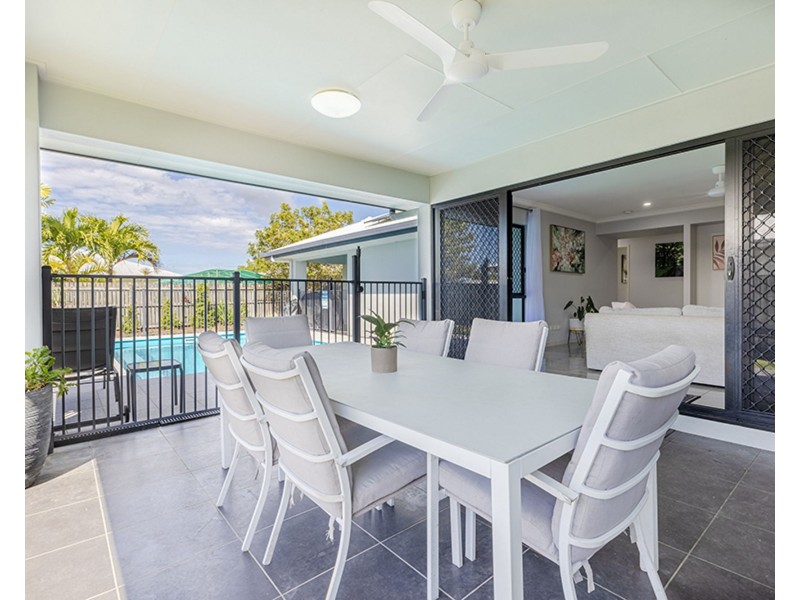 5 Bellavista Circuit, Beaconsfield QLD 4740