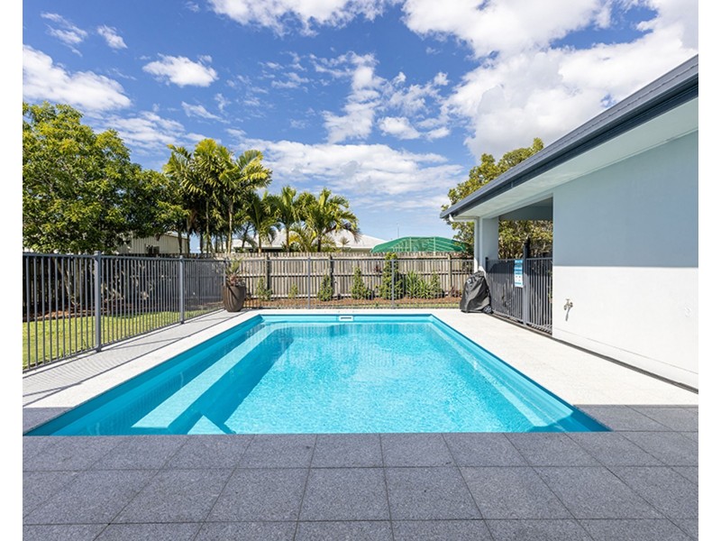 5 Bellavista Circuit, Beaconsfield QLD 4740