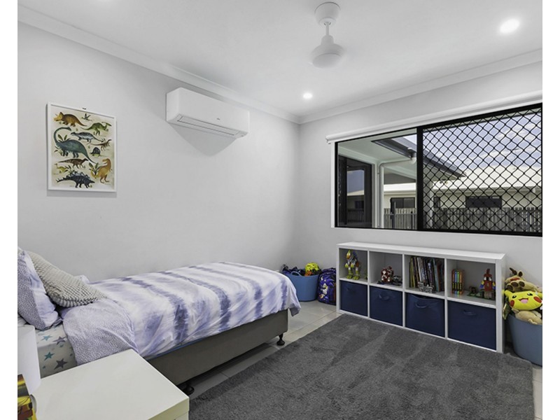 5 Bellavista Circuit, Beaconsfield QLD 4740