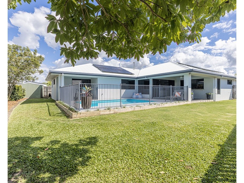 5 Bellavista Circuit, Beaconsfield QLD 4740