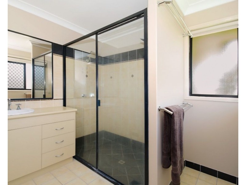 27 Emperor Drive, Andergrove QLD 4740