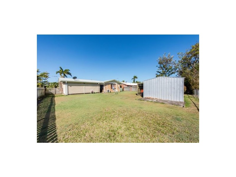 9 Wallace Court, South Mackay QLD 4740
