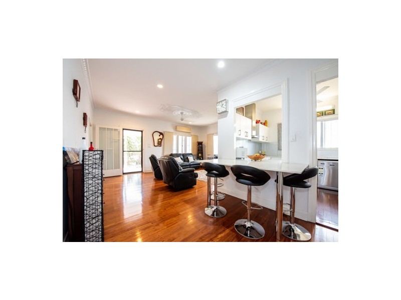 412 Bridge Road, West Mackay QLD 4740