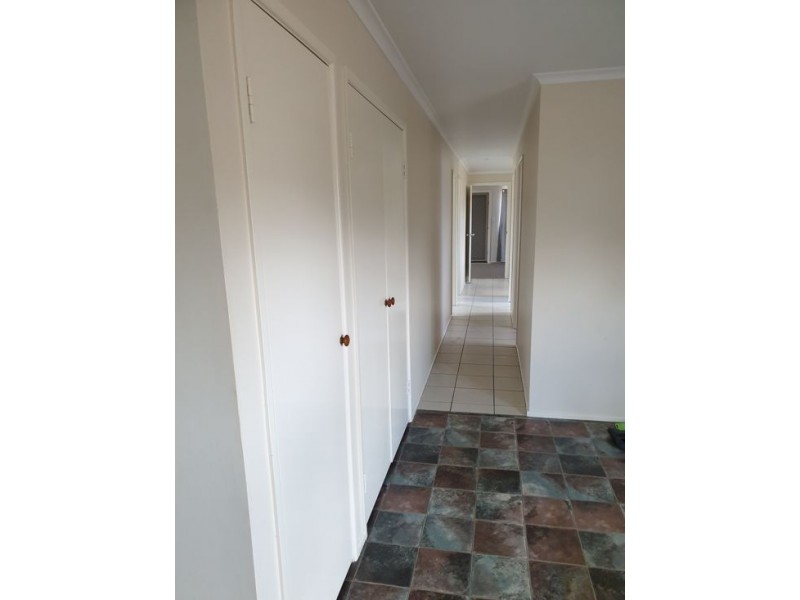 11 Tindaridge Court, Hay Point QLD 4740