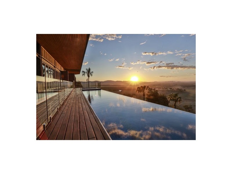 43 Burnell Drive, Alligator Creek QLD 4740