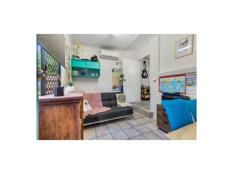 9 St Bees Avenue, Bucasia QLD 4750