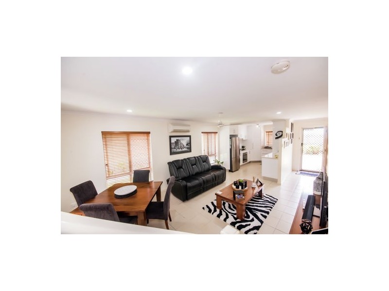 4/187 Nebo Rd, West Mackay QLD 4740