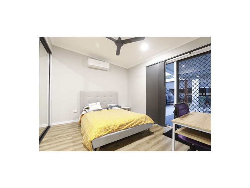 17 Bannister Street, South Mackay QLD 4740