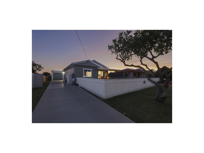 17 Bannister Street, South Mackay QLD 4740