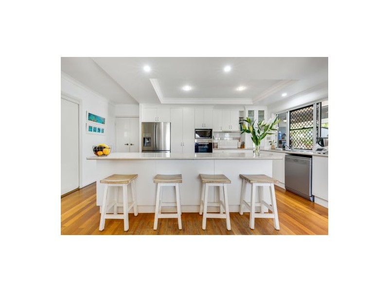 5 Mermaid Drive, Shoal Point QLD 4750
