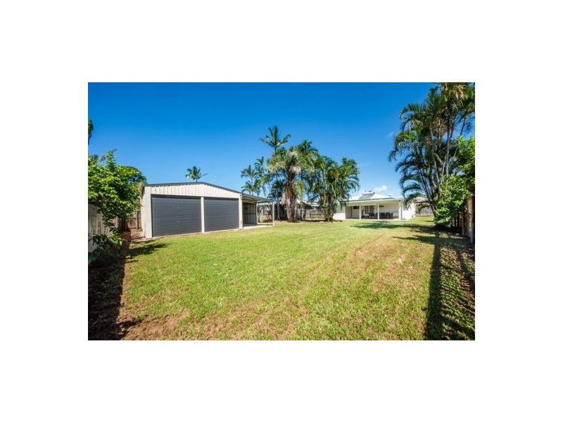 42 Pratt Street, South Mackay QLD 4740