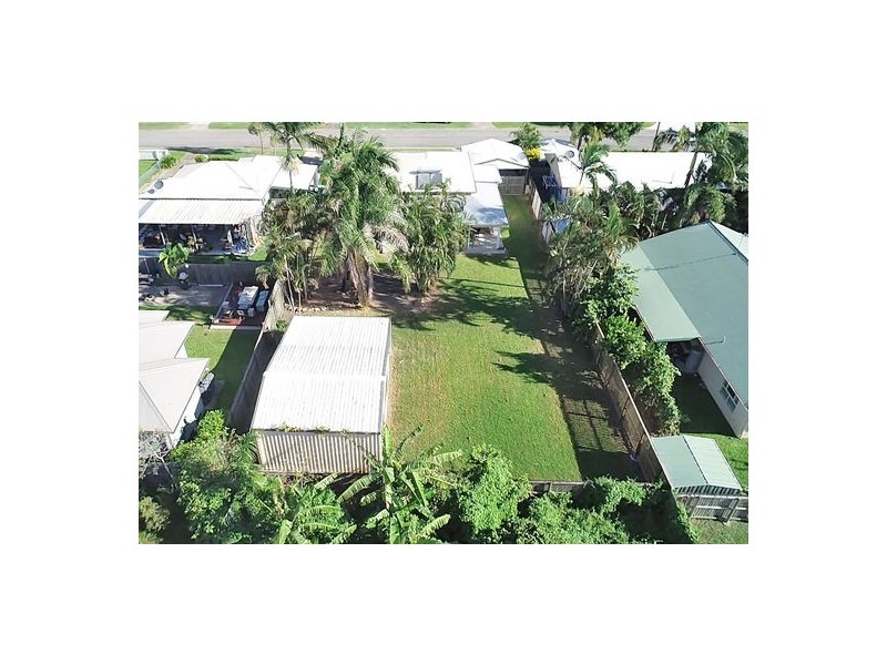 42 Pratt Street, South Mackay QLD 4740