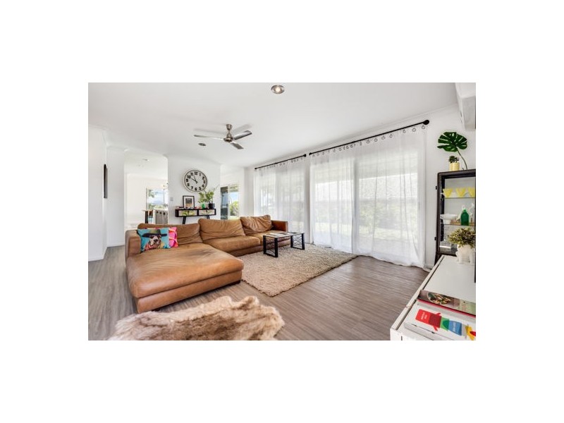 41 McLaughlin Drive, Eimeo QLD 4740