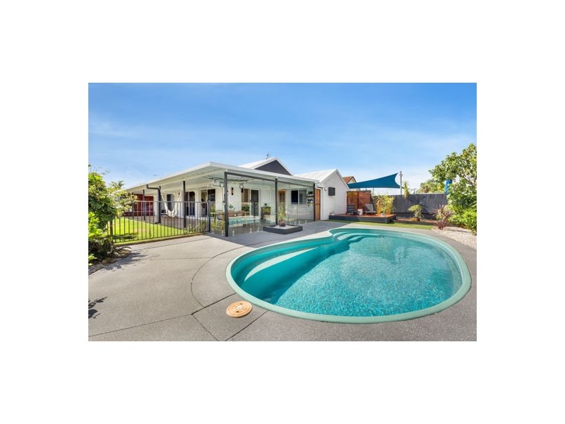 41 McLaughlin Drive, Eimeo QLD 4740