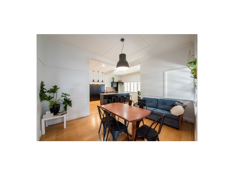 401 Bridge Road, West Mackay QLD 4740