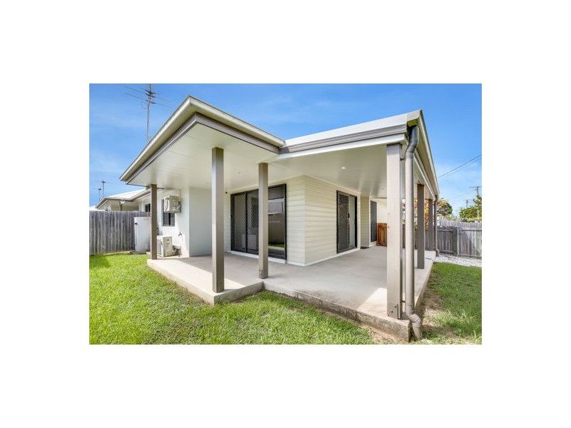 1/47a Holland Street, West Mackay QLD 4740