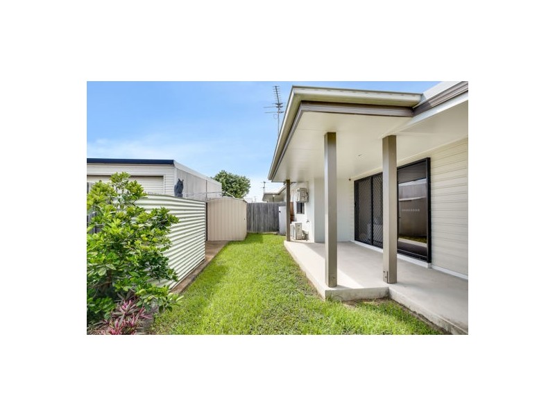 1/47a Holland Street, West Mackay QLD 4740