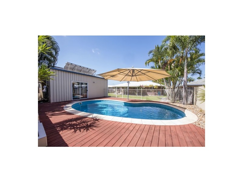 5 Caledonian Drive, Beaconsfield QLD 4740