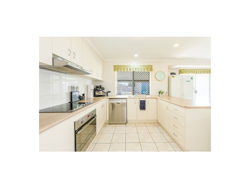 5 Caledonian Drive, Beaconsfield QLD 4740