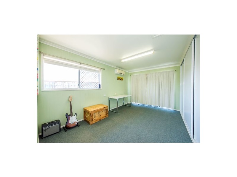 5 Caledonian Drive, Beaconsfield QLD 4740