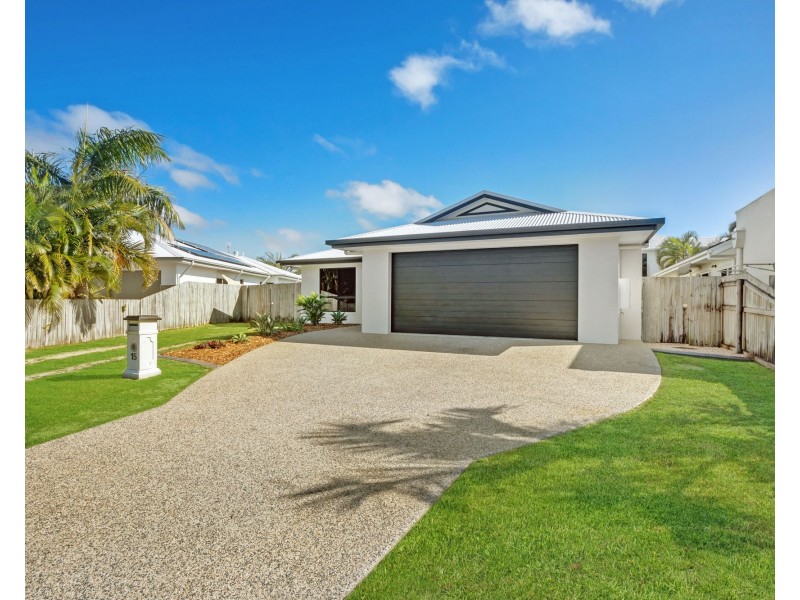 15 Corella Way, Blacks Beach QLD 4740