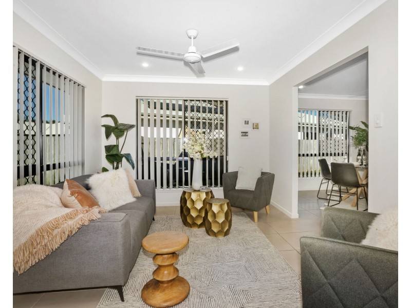 15 Corella Way, Blacks Beach QLD 4740