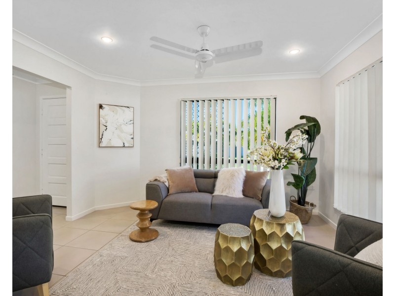 15 Corella Way, Blacks Beach QLD 4740