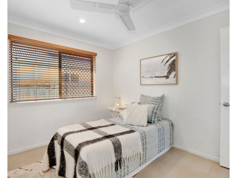 15 Corella Way, Blacks Beach QLD 4740