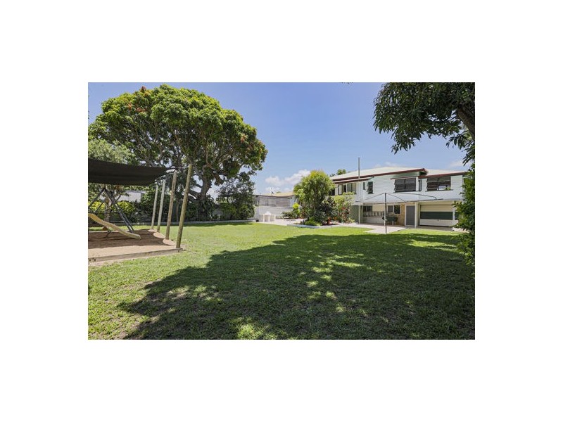 11 McKenney Street, South Mackay QLD 4740