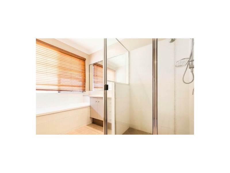 13 Rosemoor Court, Glenella QLD 4740