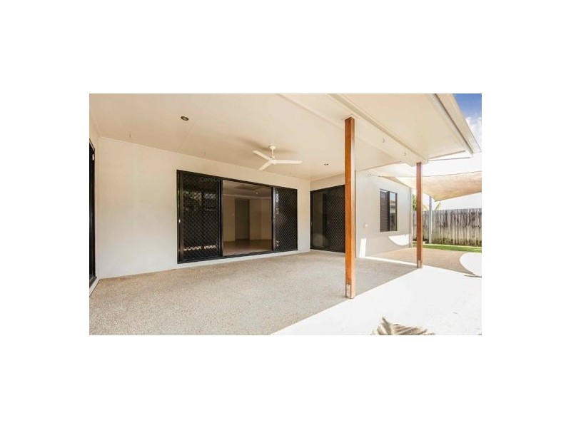 13 Rosemoor Court, Glenella QLD 4740