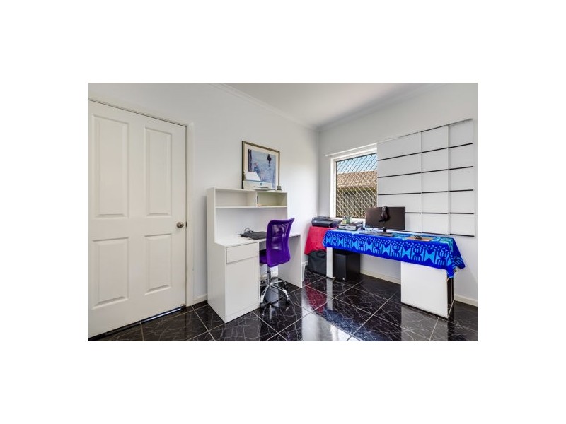 63 Bradman Drive, Glenella QLD 4740