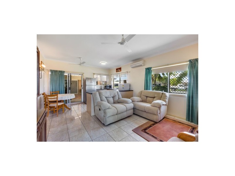 63 Bradman Drive, Glenella QLD 4740