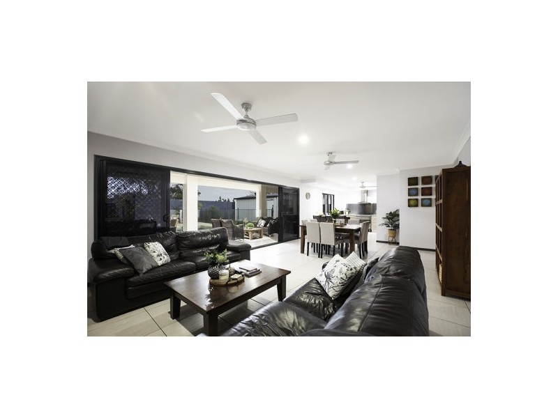 47 Victor Avenue, Glenella QLD 4740