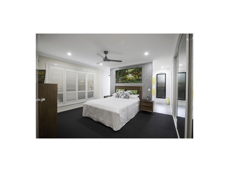 2 Gracie Court, Walkerston QLD 4751