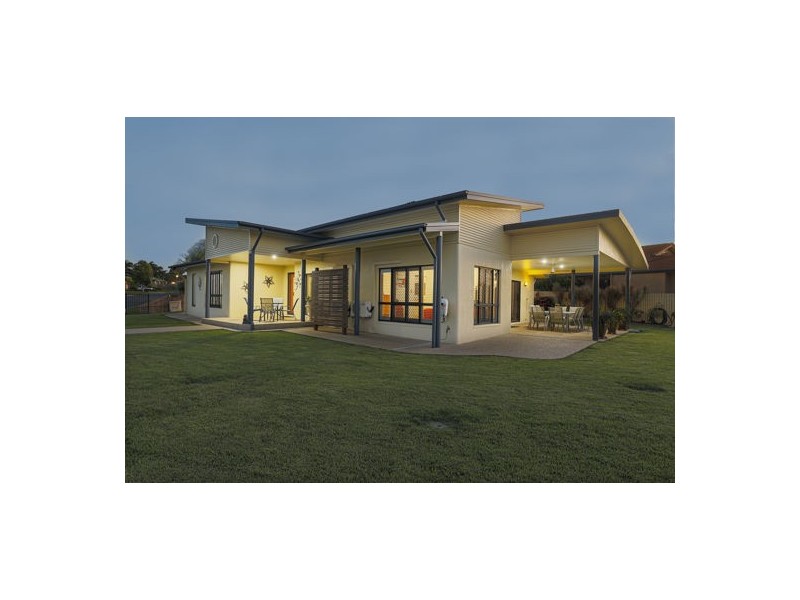 2 Gracie Court, Walkerston QLD 4751