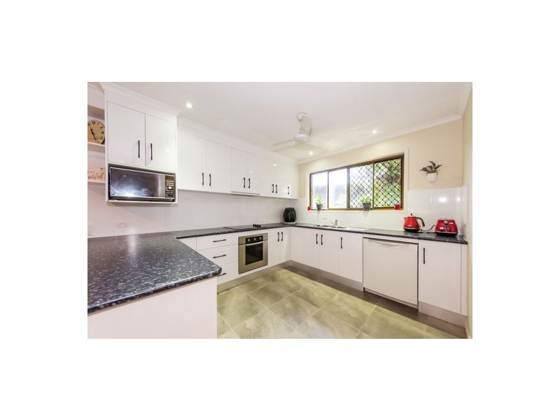53 Geoffrey Thomas Drive, Bucasia QLD 4750