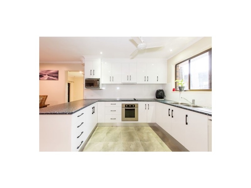 53 Geoffrey Thomas Drive, Bucasia QLD 4750