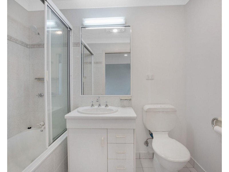 2/63 Shakespeare Street, East Mackay QLD 4740