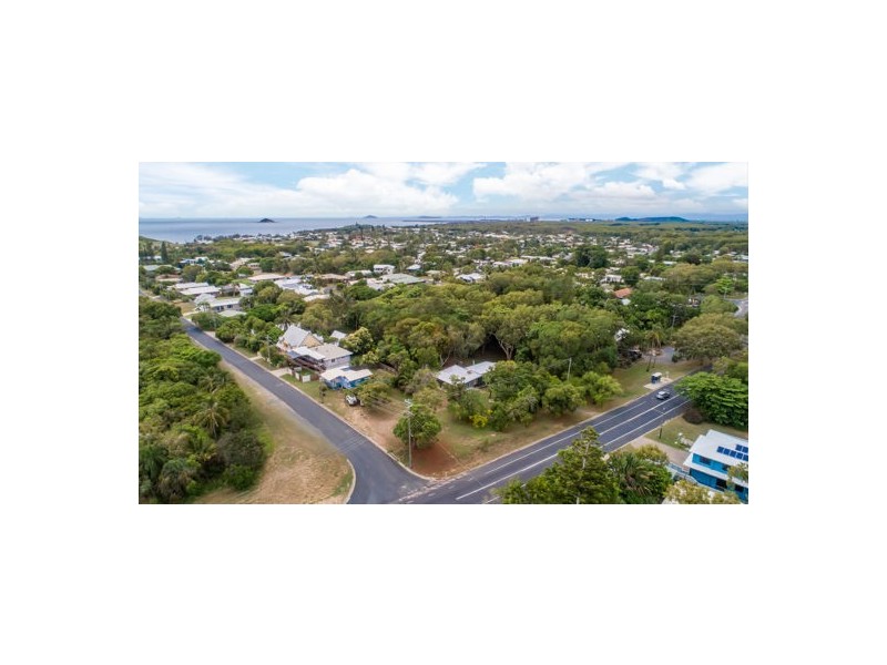 7 Plover Street & Lots 5-9 Ocean Avenue, Slade Point QLD 4740