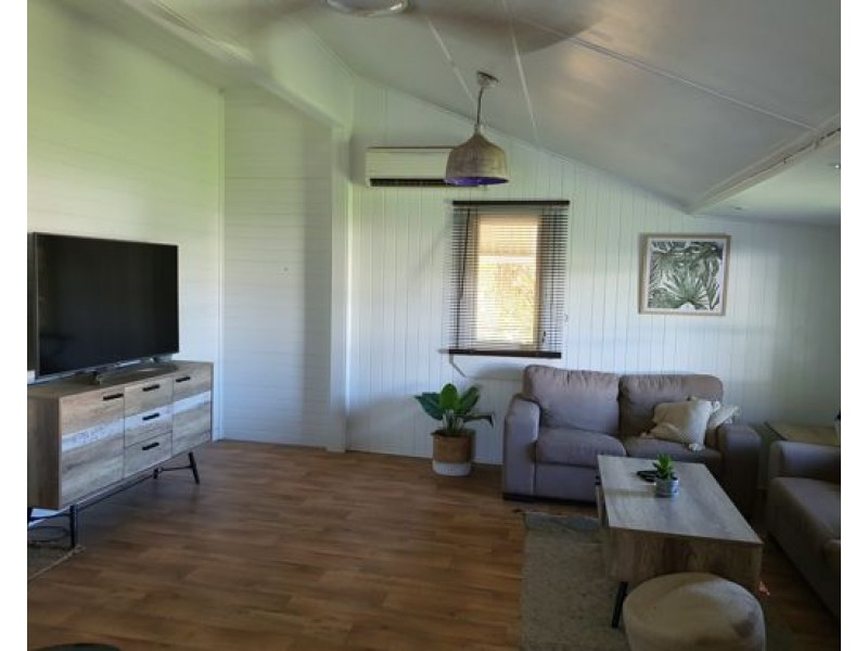 21 Kenilworth Street, South Mackay QLD 4740