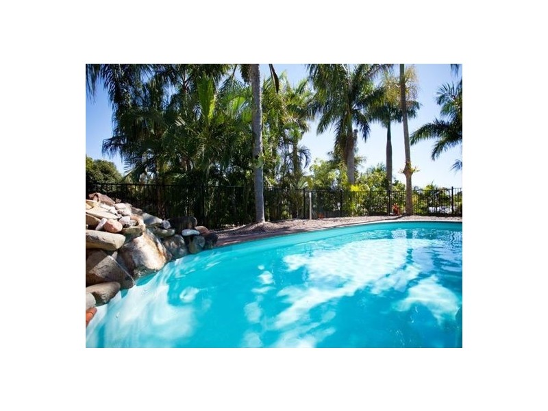 15 Sologinkins Road, Rural View QLD 4740