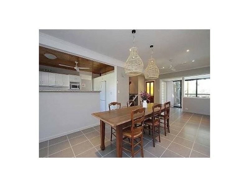 15 Sologinkins Road, Rural View QLD 4740