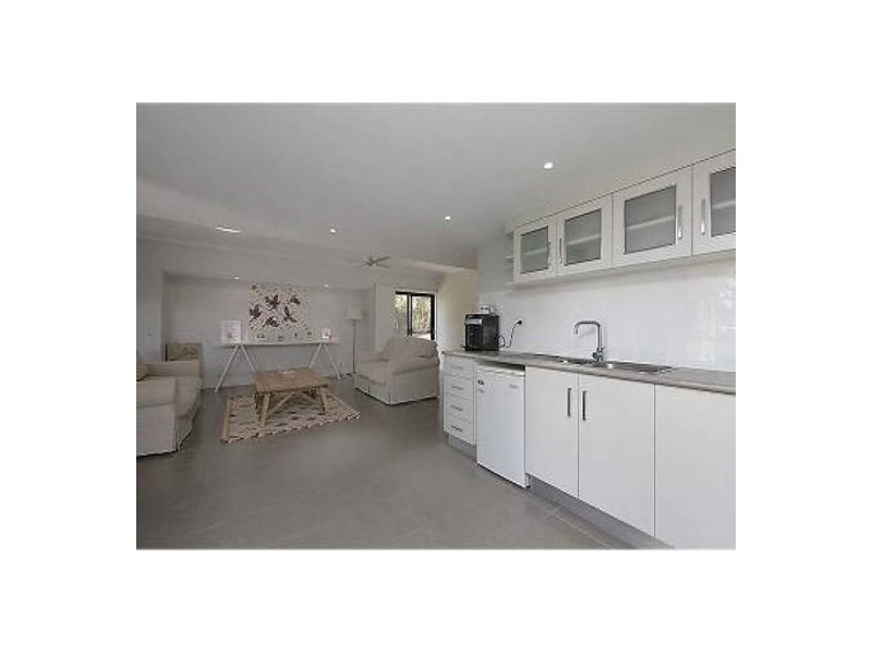 15 Sologinkins Road, Rural View QLD 4740